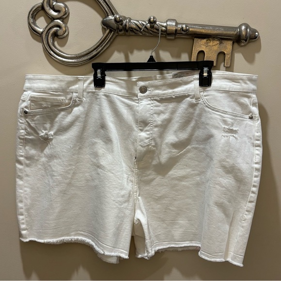 LC Lauren Conrad Pants - Plus Size LC LAUREN CONRAD White Super High Waisted Cut Off Shorts 24W